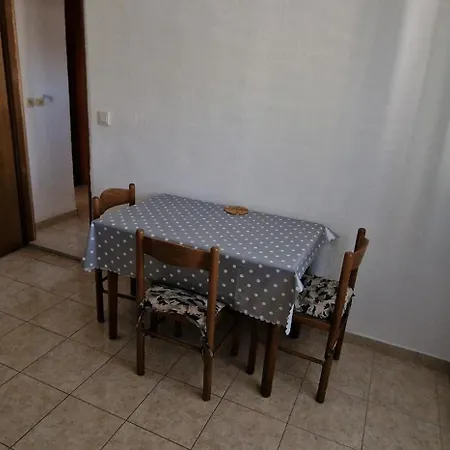 Apartments Duvnjak Omis Exterior photo