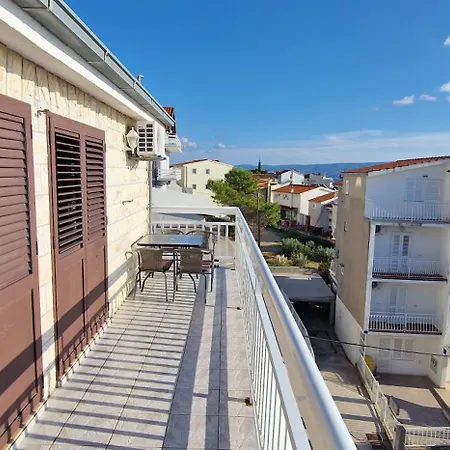 Apartments Duvnjak Omis Exterior photo