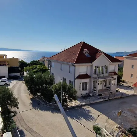 Apartments Duvnjak Omis Exterior photo