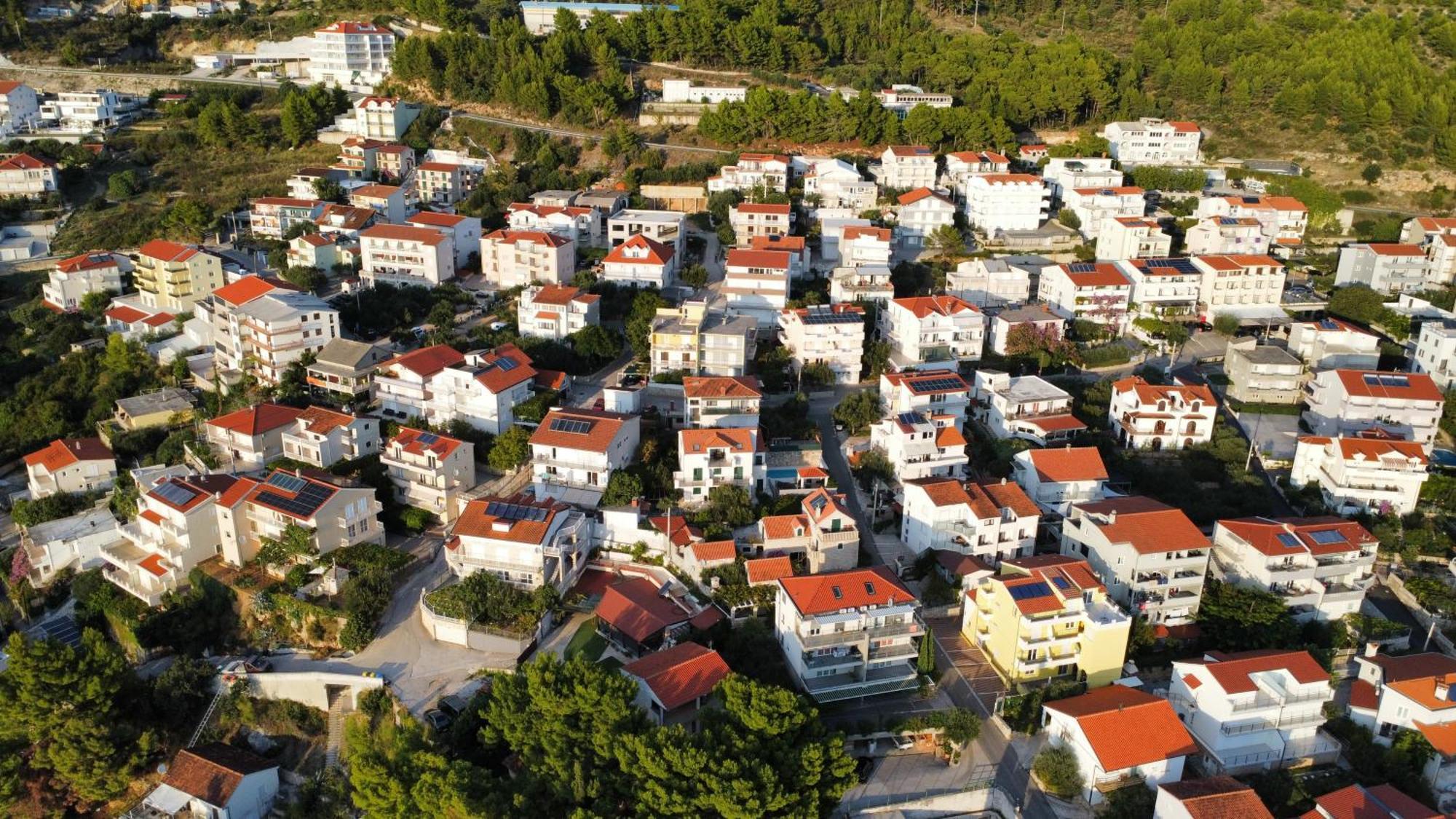 Duvnjak * Omis
